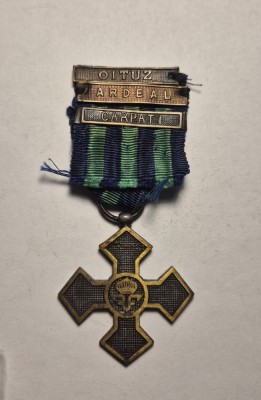 Crucea Comemorativa 1916 1918 cu Baretele Oituz , Ardeal si Carpati foto