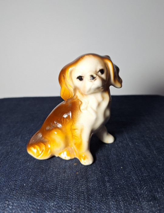 Bibelou din portelan - Catel Cavalier King, bibelou romanesc vintage