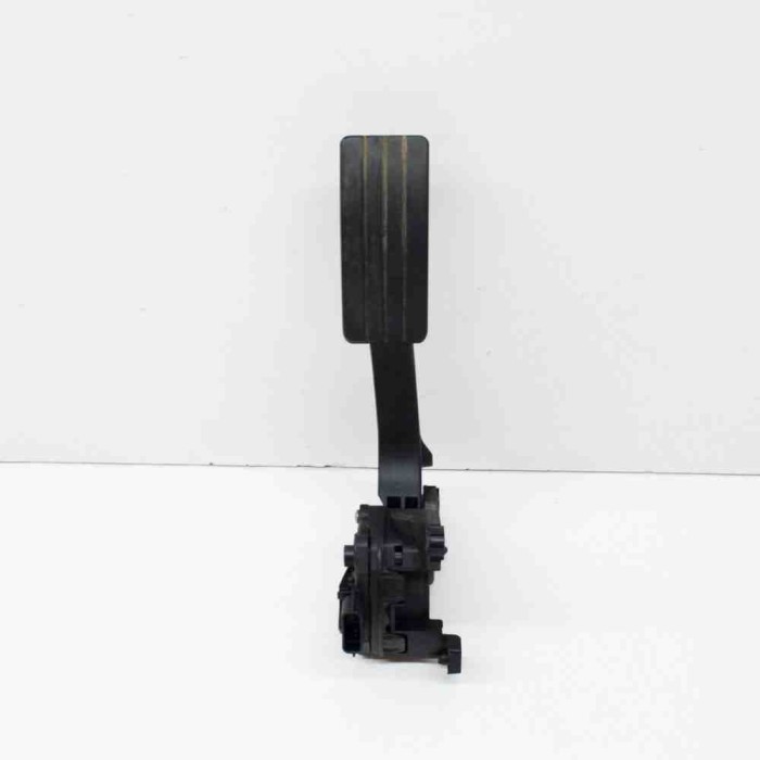 Pedala de accelerație SMART FORFOUR Hatchback 453 2016 OEM: 6PV009978,A4532900900,180025148R 14832319