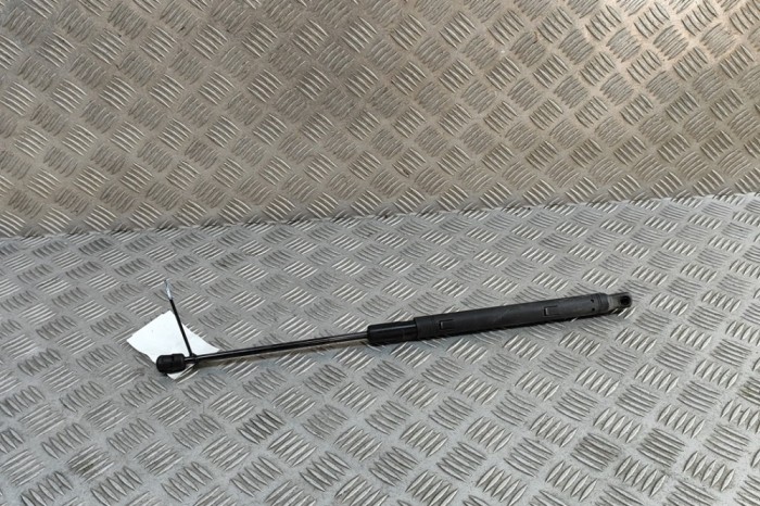 Amortizor capota dreapta față PORSCHE PANAMERA 970 2012 OEM: 97051157200 31384032