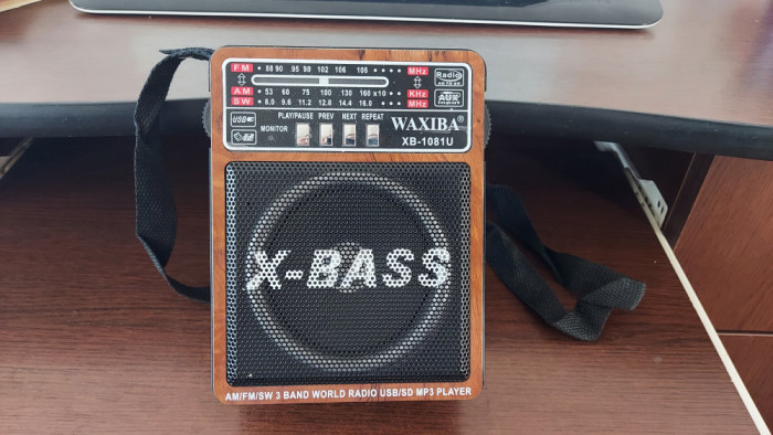 BOXA PORTABILA WAXIBA XB-1081U ,USB/SD MP3 PLAYER RADIO FM/AM/SW