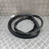 Garnitura ușă st&acirc;nga spate LAND ROVER DISCOVERY SPORT L550 2017 OEM: FK72-253A10-A
