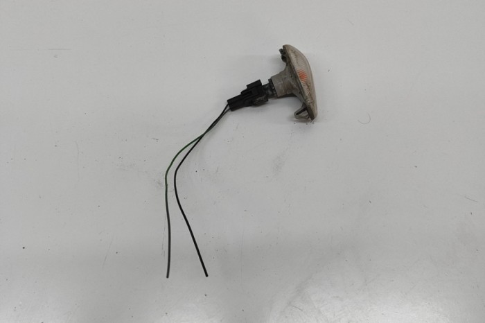 Semnalizare aripa st&acirc;nga față SAAB 9-3 YS3F 2008 OEM: 12777318 | 31154330