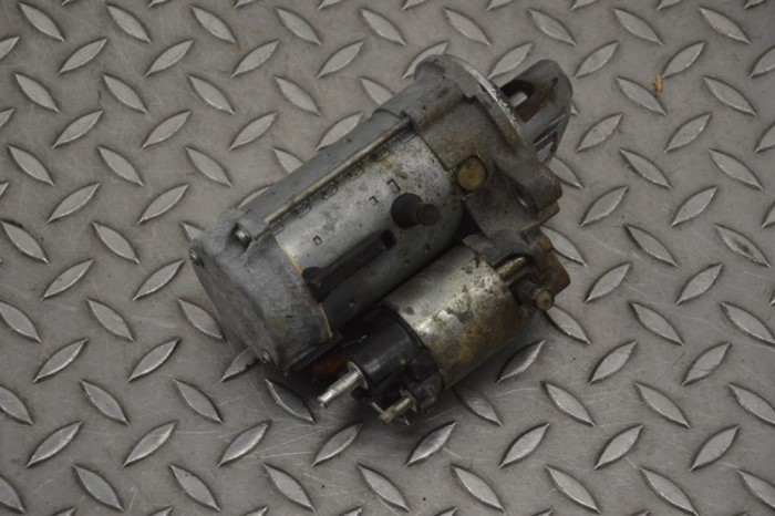 Electromotor FORD USA MUSTANG Convertible 2017 OEM: GR3T-11000-AA,438000-2950 20840284