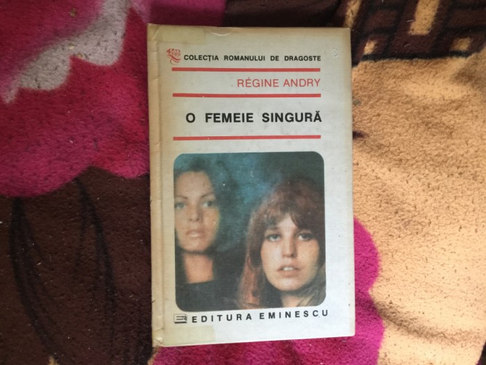 n1 O femeie singura - Regine Andry