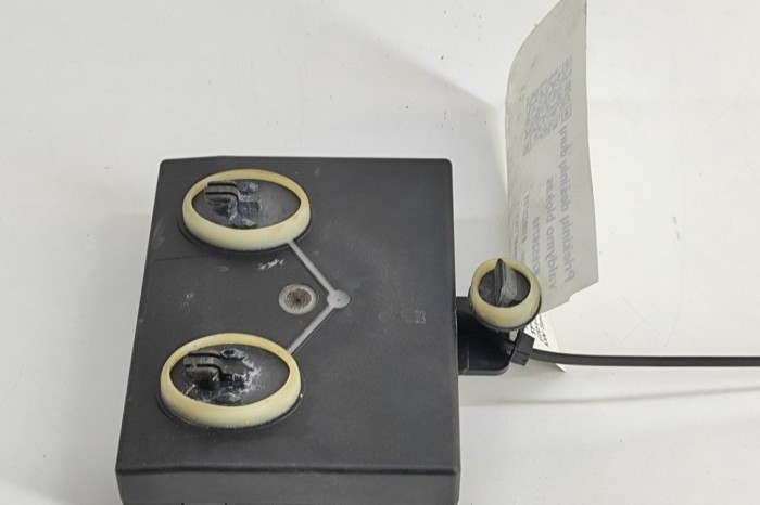 Modul de control ușă dreapta față VW PASSAT B8 3G2 2015 OEM: 5Q0959593D 28526710