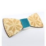 Papion din lemn gravat cu motiv traditional W05