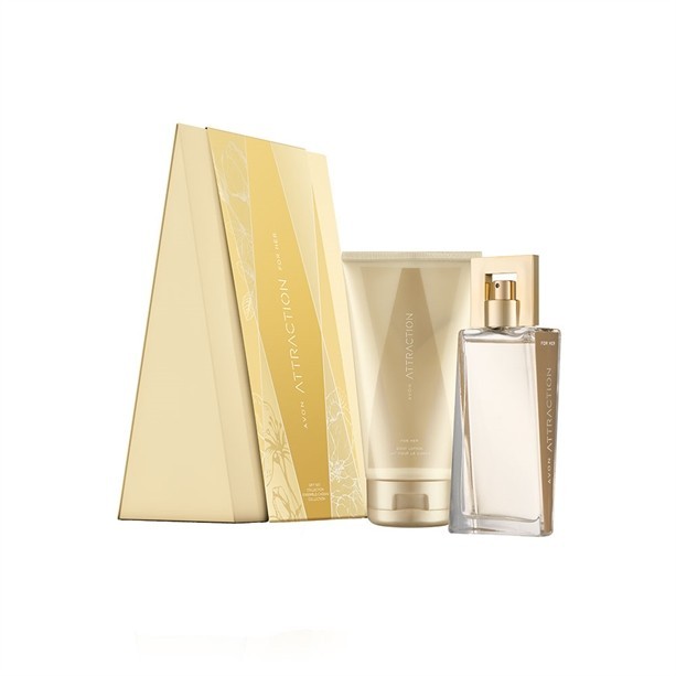 Avon Attraction + lotiune corp ambalate cadou Avon Attraction + lotiune corp ambalate cadou