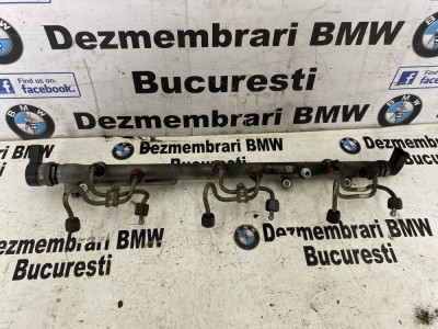 Rampa injectoare BMW E90,E91,E92,E60 325d,525d M57N2 194cp foto
