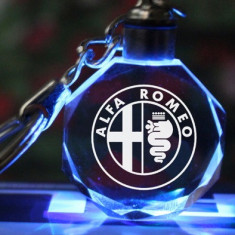 Breloc auto din cristal cu LED - Logo ALFA ROMEO