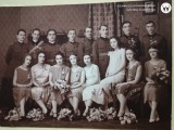 militari , ofiteri , cu sotiile , fotografie interesanta .ANII 1936-1943 , REGALITATE ROMANIA