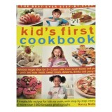 Cumpara ieftin The Best-ever Step-by-step Kid's First Cookbook Delicious Recipe Ideas for 5-12 Year Olds, from Lunch Boxes and Picnics to Quick and Easy Meals, Sweet