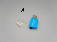 Cititor extern USB carduri foto