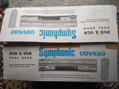 SYMPHONIC UDV 680 VHS VCR RECORDER/ DVD PLAYER COMBI foto