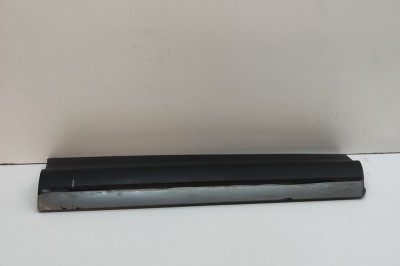 Bandou inferior ușă dreapta spate AUDI Q7 4L 2014 OEM: 4L0853970 30970904 foto