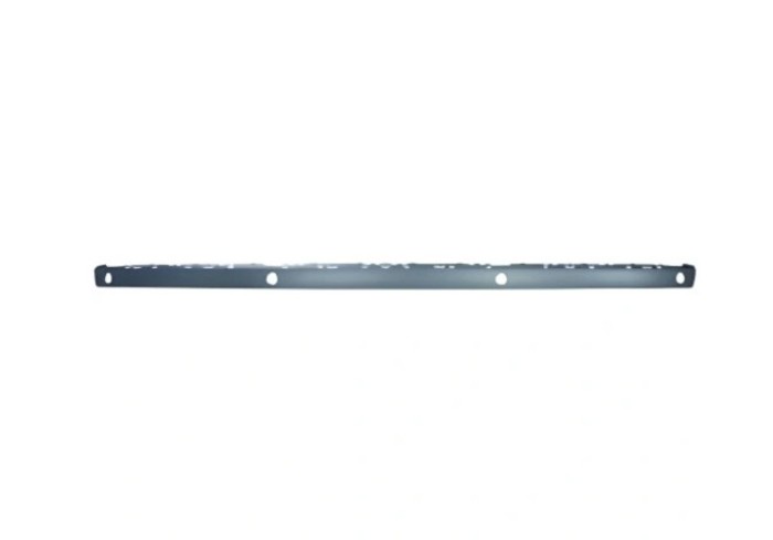 Spoiler bara protectie Bmw Seria 7 (E65/E66), 09.2001-12.2004, montare spate, centrala, cu gauri senzori parcare (PDC); cu laminat cromate, RapidAuto