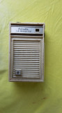 RADIO JULIETTE MODEL AT-125 , VINTAGE ANUL 1965 . MADE HONG KONG