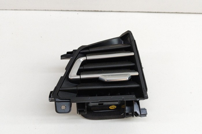 Gura de ventilație planșa de bord AUDI Q4 SUV F4B 2021 OEM: 89B820902A 25748913