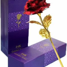 Trandafir suflat cu aur de 24K - Rosu + Suport Love si punga de cadou inclusa