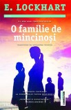 Cumpara ieftin O familie de mincinoși - E. Lockhart