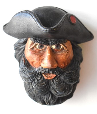 Aplica Bossons Congleton - piratul Barba Neagra Blackbeard - pictat manual 1992 foto