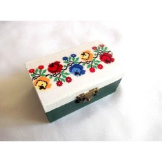 cutie lemn decorata cu motiv traditional 43633