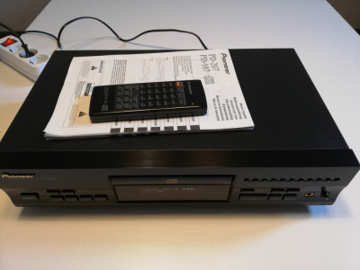 CD Player Pioneer PD-207 - Impecabil/telecomanda si manual/made in UK foto