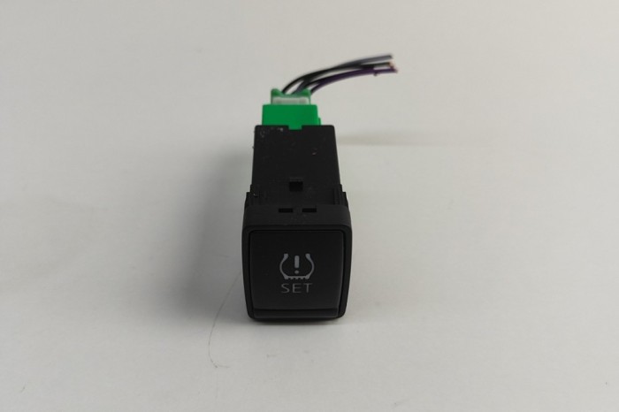 Comutator NISSAN JUKE F15 2019 OEM: 25195-BV80A 30334486