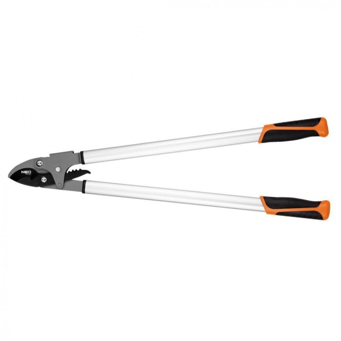 Foarfeca de crengi cu nicovala 765 mm, deschidere 40 mm, cu angrenaj care mareste forta de presare cu 60%. 15-251