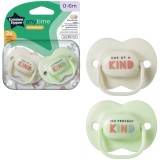 Suzeta Tommee Tippee Anytime, design ortodontic simetric, fara BPA, include cutie de sterilizare, 0-6 luni, 2 buc, Alb/verde