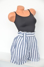 Pantaloni dama foto