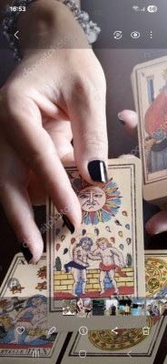 Ghicesc &amp;icirc;n cărți de tarot și cafea, doamnă serioasă. 0728792768 foto