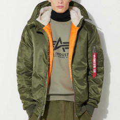 Alpha Industries geacă MA-1 Hooded bărbați, culoarea verde, de iarnă 158104.257-green