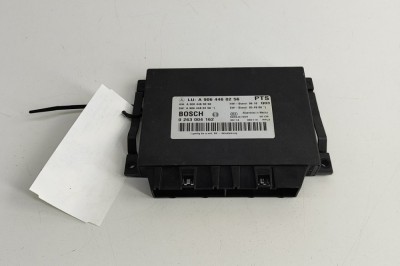 Unitate de control senzor de parcare PDC VW CRAFTER 30-50 Furgon 2E_ 2008 OEM: A9064460256,A0004460056,A9064480256,0263004162 29013817 foto