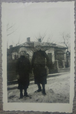 Copii pe strada// foto foto