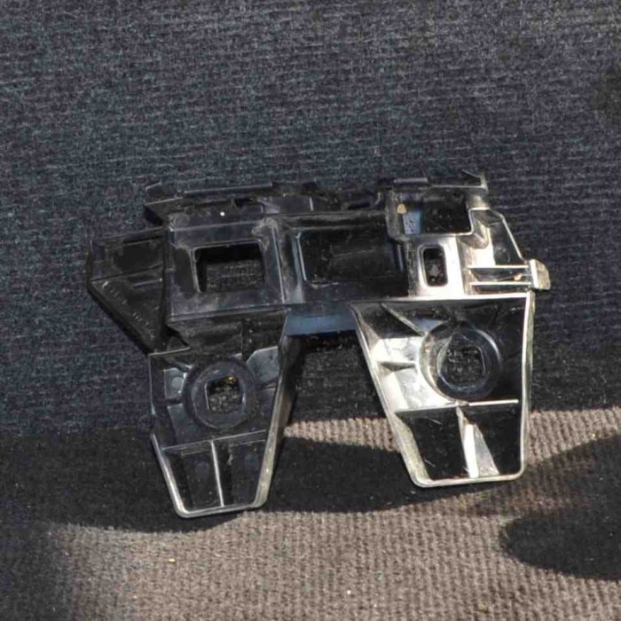 Suport bara de protecție dreapta spate VW PASSAT Variant B8 3G5 2015 2045387