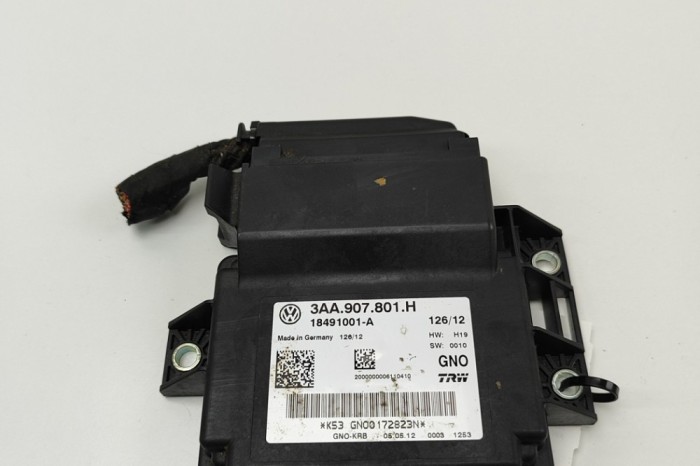 Unitate de control fr&acirc;nă de m&acirc;nă VW PASSAT Variant B7 365 2012 OEM: 3AA907801H,18491001A 30660060