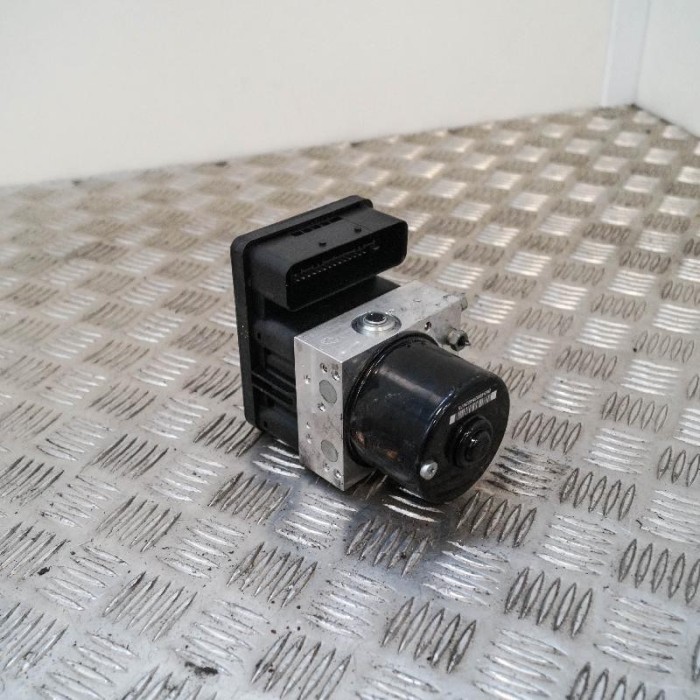 Pompa ABS BMW 3 E90 2009 OEM: 6777159 2518772