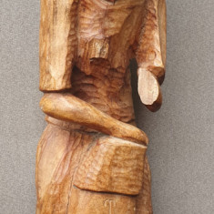 Statueta lemn masiv, barbat trib african, inaltime 56 cm, latime 14 cm x 11 cm