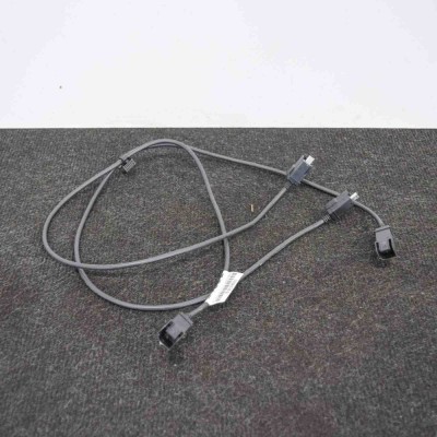 Port USB/AUX-In TESLA MODEL S 2017 OEM: 1004815-08-B | 4109505 foto