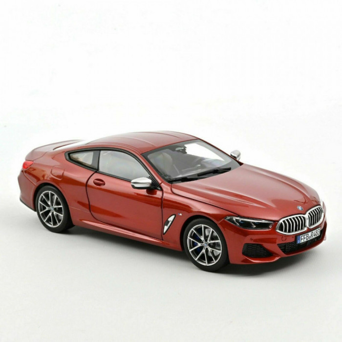 Macheta auto BMW 850i 2019 orange, 1:18 Norev