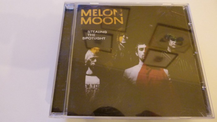Melon Moon - Stealing the spotlight - 322