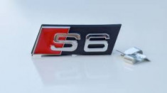 Emblema audi s5 emblema grila audi foto