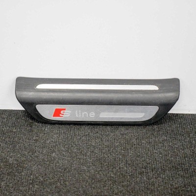 Ornament prag dreapta spate AUDI Q3 8U 2017 OEM: 8U0853376B8U0853376C 3718346 foto