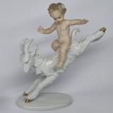 Bibelou vechi, vintage, portelan german WALLENDORF - Baiat cu tap