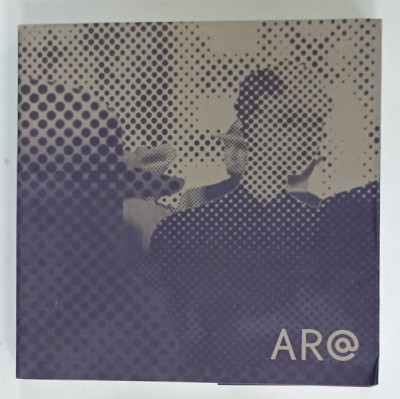 AR@, ALBUM CU IMAGINI ANIMATE , TEXT IN ROMANA SI ENGLEZA , 2023 foto