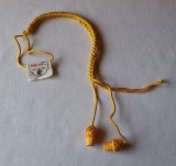 Snur de culoare galbena - Pionieri - pionier Comandant de Detasament, cu eticheta originala, Cooperativa Arta Aplicata - Bucuresti, anii 1980