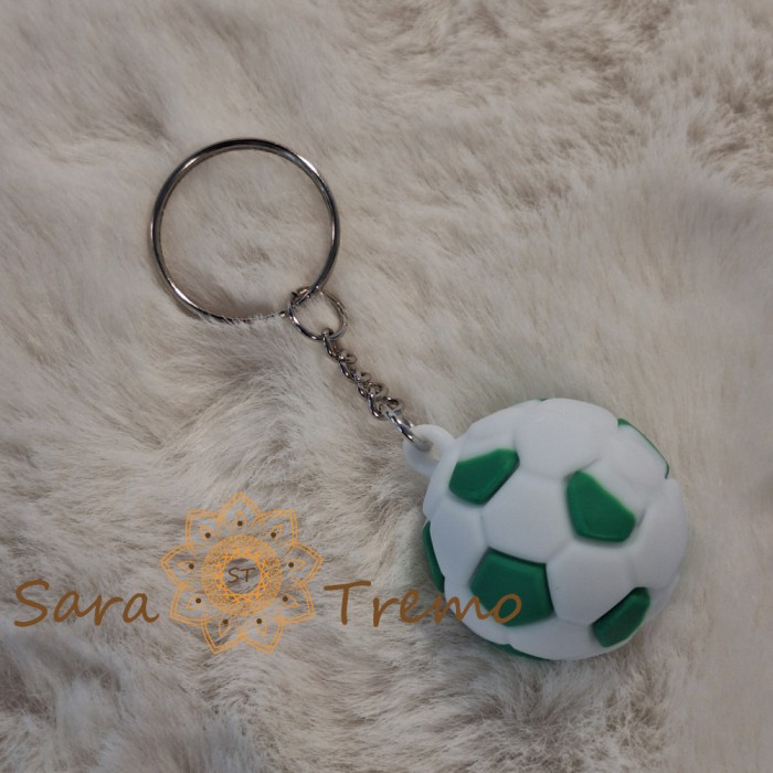 Breloc cu minge de fotbal