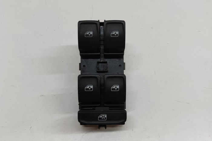 Buton geam ușă dreapta față VW T-ROC A11 2023 OEM: 5G0959857D 31255345