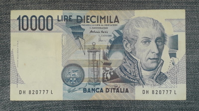 10000 lire 1984 Italia / seria 820777 foto